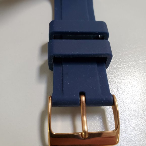 GUESS Rose Gold Watch with Blue Silicone Strap main image 6